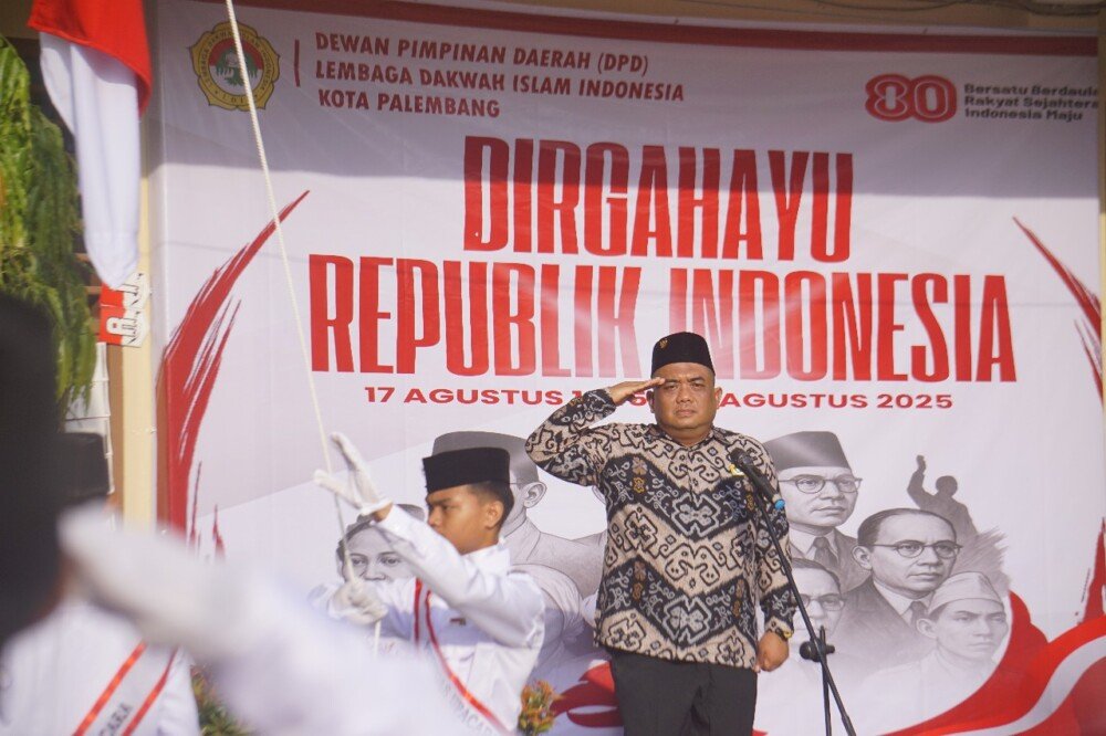 LDII Palembang Tekankan Wawasan Kebangsaan dan Profesional Religius pada Upacara HUT RI ke-80